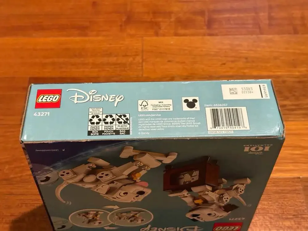 LEGO Disney Lucky & Penny 101 Dalmatians Puppies Building Set 43271